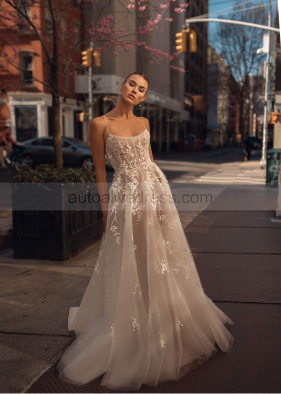 Beaded Spaghetti Straps Ivory 3D Lace Tulle Floral Wedding Dress Beaded Spaghetti Straps Ivory 3D Lace Tulle Floral Wedding Dress